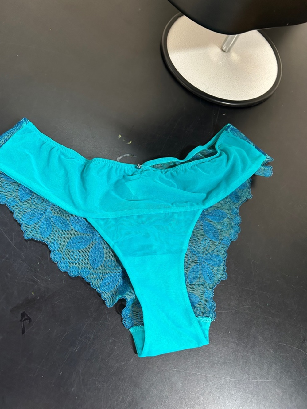 Victoria's Secret Teal Very Sexy plunge Bra & Matching Bikini (size large) - Picture 6 of 8